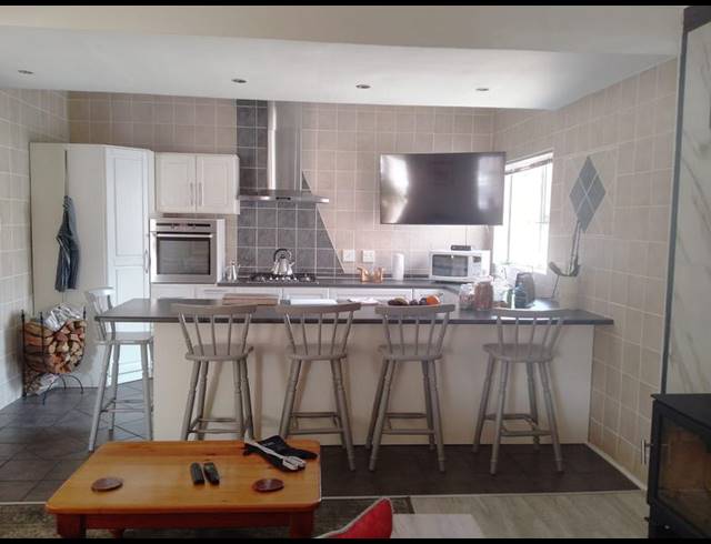 3 BEDROOM HOUSE FOR SALE IN VAN RYNEVELD